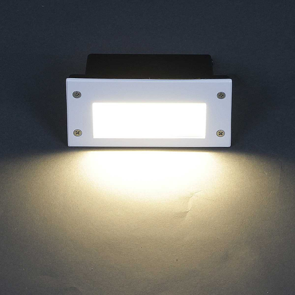 Настенный светильник Reluce 86603-9.0-001TL LED6W WT Настенный светильник Reluce 86603-9.0-001TL LED6W WT
