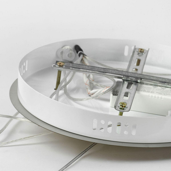 Подвесная светодиодная люстра Lussole Cayuga LSP-7183 Подвесная светодиодная люстра Lussole Cayuga LSP-7183