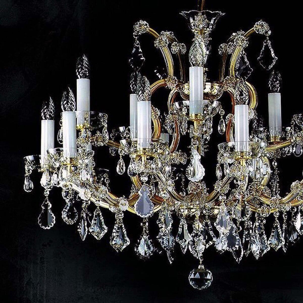 Подвесная люстра Artglass Maria Terezia 14 Vachtle CE Подвесная люстра Artglass Maria Terezia 14 Vachtle CE