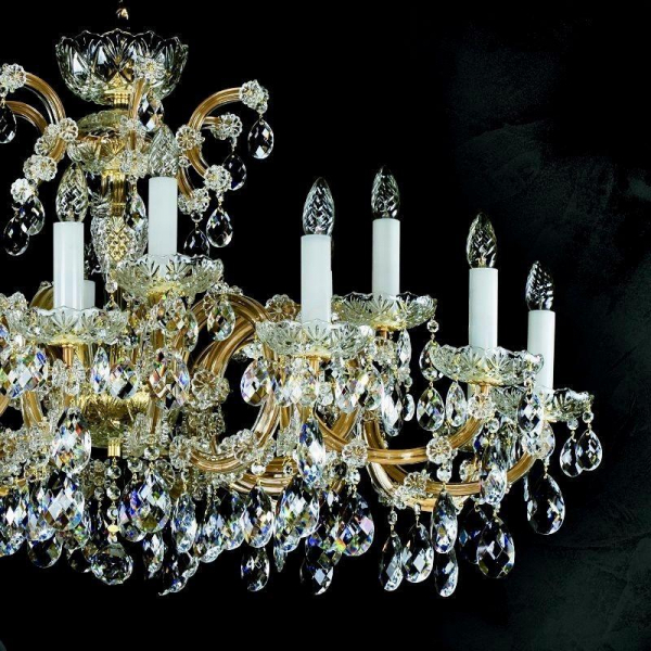 Подвесная люстра Artglass Maria Terezia 17 Vachtle CE Подвесная люстра Artglass Maria Terezia 17 Vachtle CE