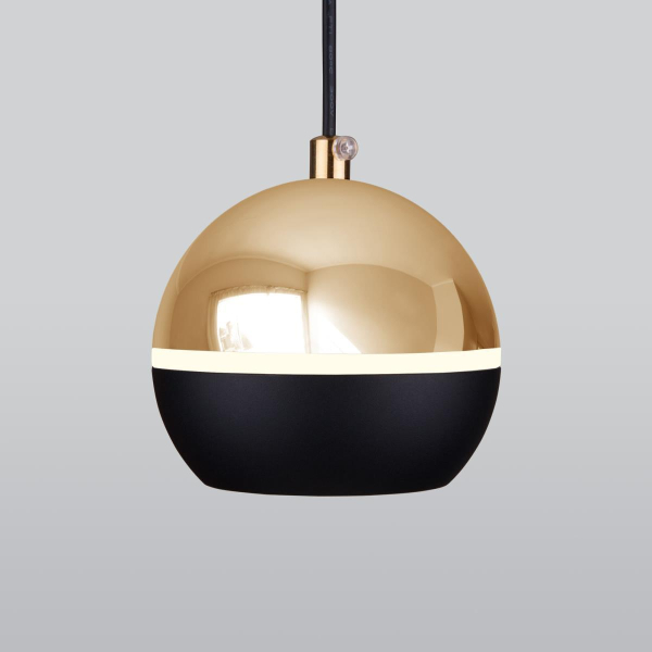Подвесной светодиодный светильник Elektrostandard DLS023 9W 4200K черный/золото a047804