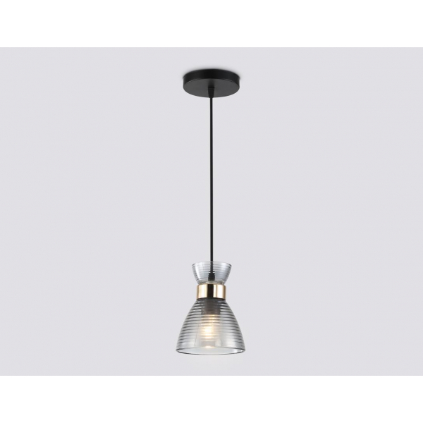 Светильник подвесной со стеклянным плафоном Ambrella light Traditional TR3406 Светильник подвесной со стеклянным плафоном Ambrella light Traditional TR3406
