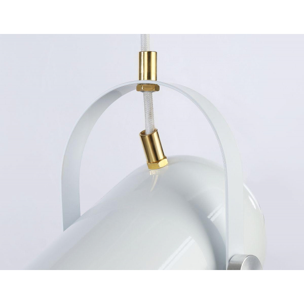 Подвесной светильник Ambrella light Traditional TR8205 Подвесной светильник Ambrella light Traditional TR8205