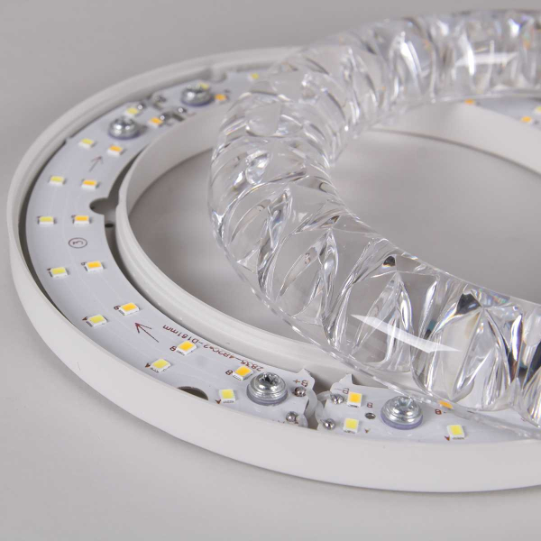 Потолочный светильник Reluce 09847-0.3-02A WH