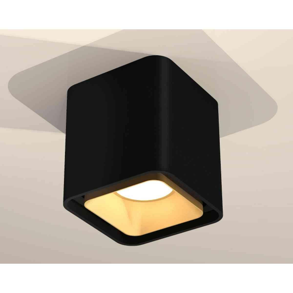 Комплект накладного светильника Ambrella light Techno Spot XS7841004 SBK/SGD черный песок/золото песок (C7841, N7704) Комплект накладного светильника Ambrella light Techno Spot XS7841004 SBK/SGD черный песок/золото песок (C7841, N7704)