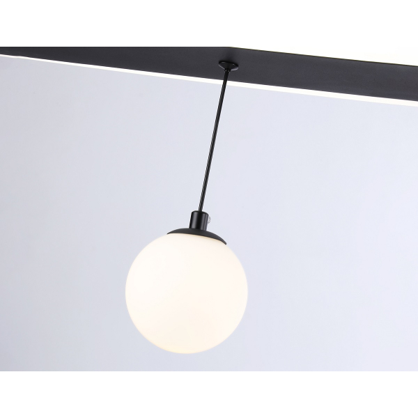 Потолочный светодиодный светильник Ambrella light Comfort LineTech FL66202