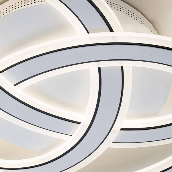 Потолочный светодиодный светильник Escada Quant 10243/3LED Потолочный светодиодный светильник Escada Quant 10243/3LED