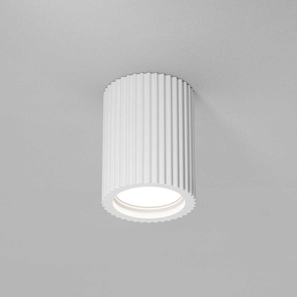 Потолочный светильник Maytoni Technical C121CL-GU10-W