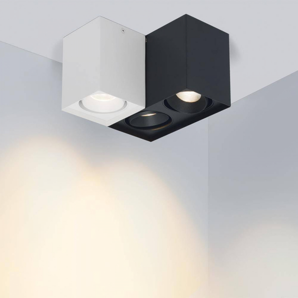 Потолочный светодиодный светильник Arlight SP-Cubus-S100x100WH-11W Warm White 40deg 020386 Потолочный светодиодный светильник Arlight SP-Cubus-S100x100WH-11W Warm White 40deg 020386