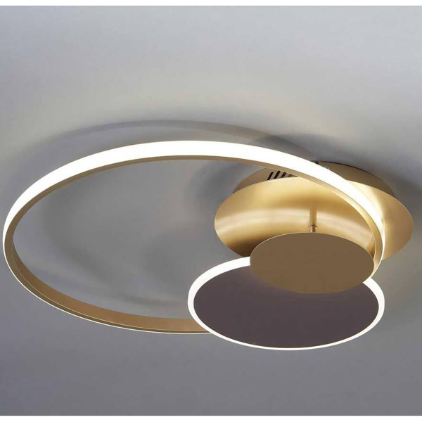 Потолочный светодиодный светильник Escada 10247/3LED Потолочный светодиодный светильник Escada 10247/3LED