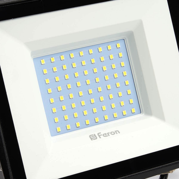 Светодиодный прожектор Feron LL922 100W 32103 Светодиодный прожектор Feron LL922 100W 32103