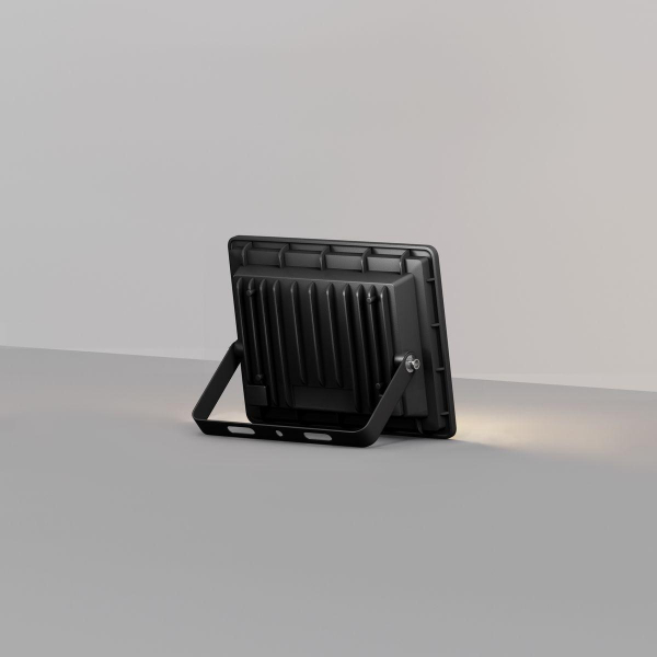 Прожектор светодиодный Maytoni Flood 30W 4000K FL001-L30B4K Прожектор светодиодный Maytoni Flood 30W 4000K FL001-L30B4K