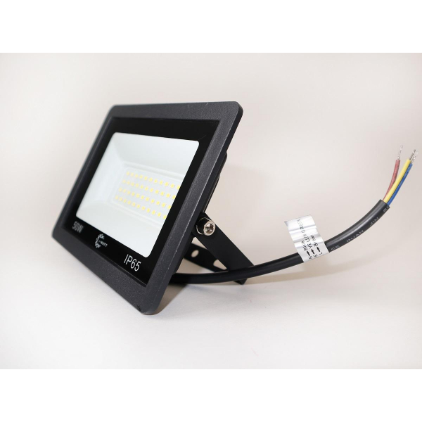 Прожектор светодиодный i-Watt 50W 6400K i-12107 Прожектор светодиодный i-Watt 50W 6400K i-12107