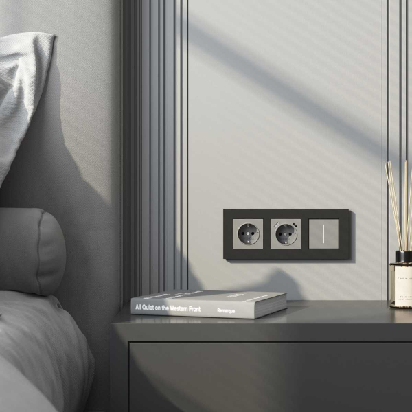 Рамка Werkel Slab на 3 поста черный матовый W0032908 4690389193422