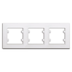 Рамка Makel 3-м Karea горизонт. бел. 56001703