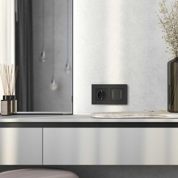 Рамка Werkel Slab на 2 поста черный матовый W0022908 4690389193378