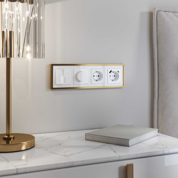 Рамка Werkel Baguette на 4 поста белый/золотистая латунь W0042853 a072285