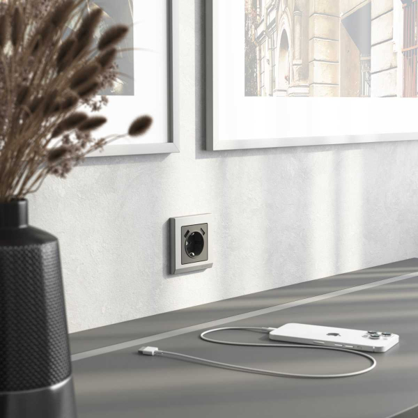 Рамка Werkel Stark на 1 пост серебро W0011865 4690389194931