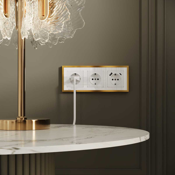 Рамка Werkel Baguette на 3 поста белый/золотистая латунь W0032853 a072284