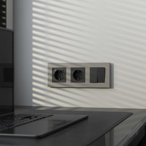 Рамка на 3 поста Werkel Slab дымчатый софт W0032917 a071626