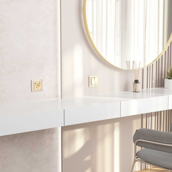 Рамка на 1 пост Werkel Favorit шампань W0011111 4690389159497