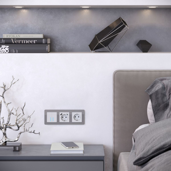 Рамка Werkel Acrylic на 3 поста графит W0032704 4690389184895