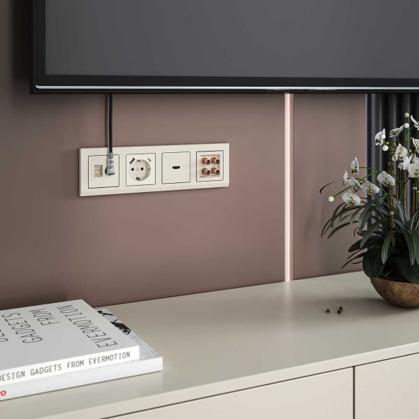 Рамка на 4 поста Werkel Stark слоновая кость W0041803 4690389161896