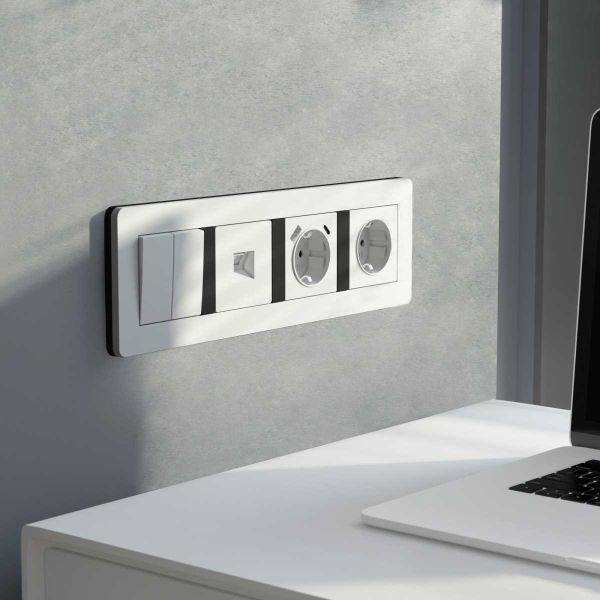 Рамка Werkel Split на 4 поста белый/черный W0043068 4690389208249