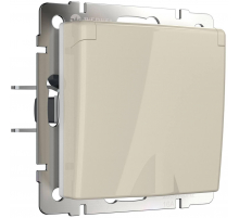 Розетка влагозащищенная с заземдением с защитной крышкой и шторками Werkel слоновая кость W1171203 4690389155765