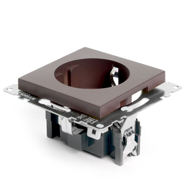 Розетка однаместная с защитной шторкой Stekker Катрин шоколад GLS16-7110-04 49028