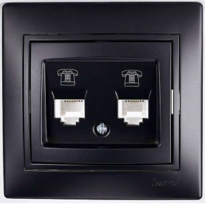 Розетка 2-ая телефонная евро Lezard Mira черная 701-4242-138