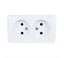 Розетка 2-ая без зазем. Lezard Viola белая 751-0200-128