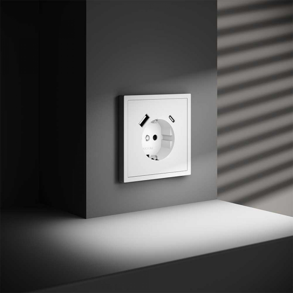 Розетка встраиваемая Voltum S70 с заземлением и защитными шторками, 16А, с USB, A+С, (белый матовый) VLS040502 Розетка встраиваемая Voltum S70 с заземлением и защитными шторками, 16А, с USB, A+С, (белый матовый) VLS040502