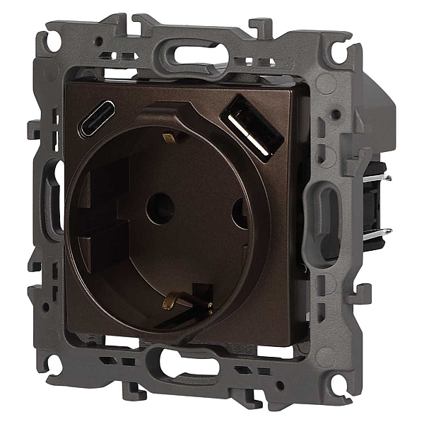 Розетка ЭРА Серия 12 12-4108-13 2P+E 16A-250В со шторками с USB type-A+C 5В-3А бронза Б0067757