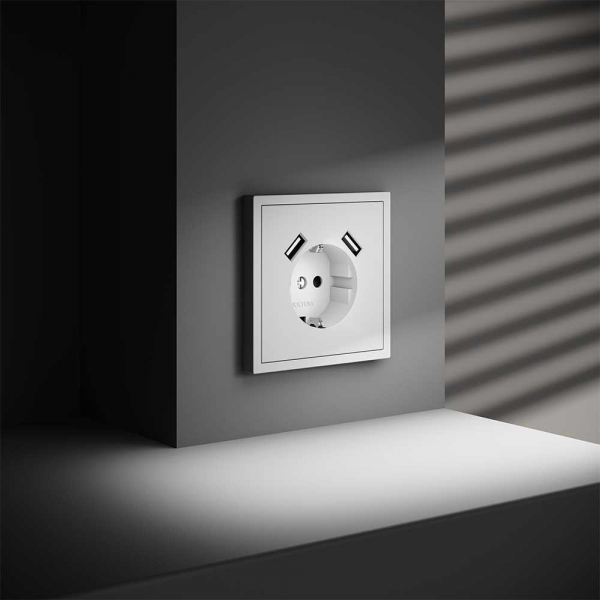 Розетка встраиваемая Voltum S70 с заземлением и защитными шторками, 16А, с USB, A+A, (белый матовый) VLS040402 Розетка встраиваемая Voltum S70 с заземлением и защитными шторками, 16А, с USB, A+A, (белый матовый) VLS040402