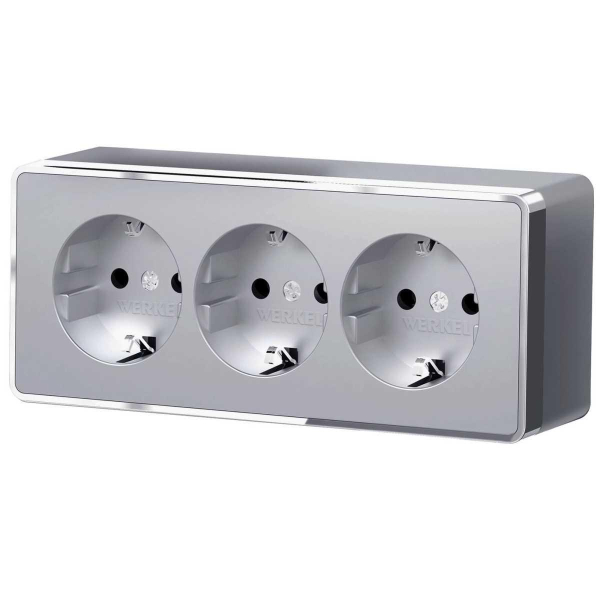 Розетка тройная с заземлением и шторками Werkel Gallant серебряный W5073106 4690389167195