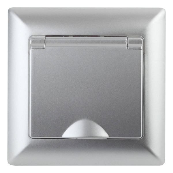 Розетка ЭРА Intro Solo Schuko 2P+E 16A 250V с крышкой серебро 4-203-03 Б0043321 Розетка ЭРА Intro Solo Schuko 2P+E 16A 250V с крышкой серебро 4-203-03 Б0043321