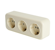 Розетка тройная 2P+PE Stekker Брест слоновая кость PST16-51-20 49054