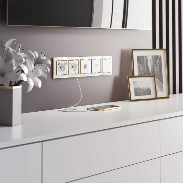 Розетка Werkel Ethernet RJ-45 белая W1181001 4690389155369