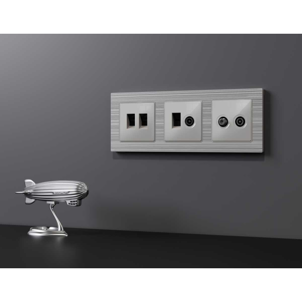 Лицевая панель AMBRELLA VOLT ALFA AP4125