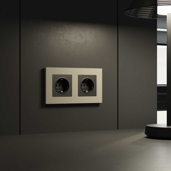 Розетка с заземлением, безвинтовой зажим Werkel черный матовый W1171308 4690389156908