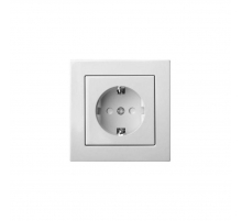Розетка 2P+E Liregus Epsilon со шторками белый 28-0163