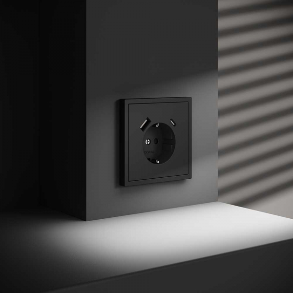 Розетка встраиваемая Voltum S70 с заземлением и защитными шторками, 16А, с USB, A+С, (черный матовый VLS040508 Розетка встраиваемая Voltum S70 с заземлением и защитными шторками, 16А, с USB, A+С, (черный матовый VLS040508