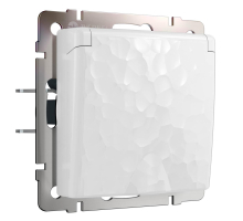 Розетка Werkel Hammer влагозащищенная с заземлением с защитой крышкой и шторками белый W1271201 4690389162855