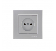 Розетка Makel 1-м СП Karea 10А IP20 б/з сереб. 56065022