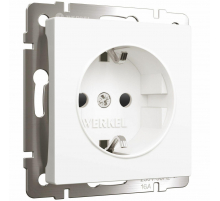Розетка с заземлением и шторками Werkel белый матовый W1171161 4690389184734