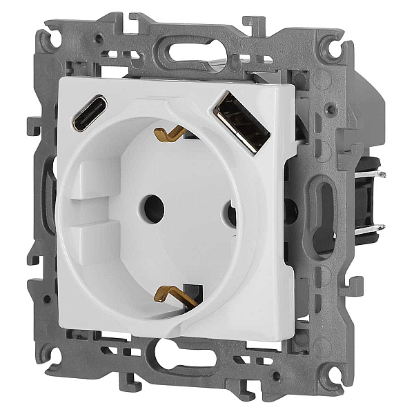 Розетка ЭРА Elegance 14-4108-01 2P+E 16A-250В со шторками с USB type-A+C 5В-3А белый Б0067736