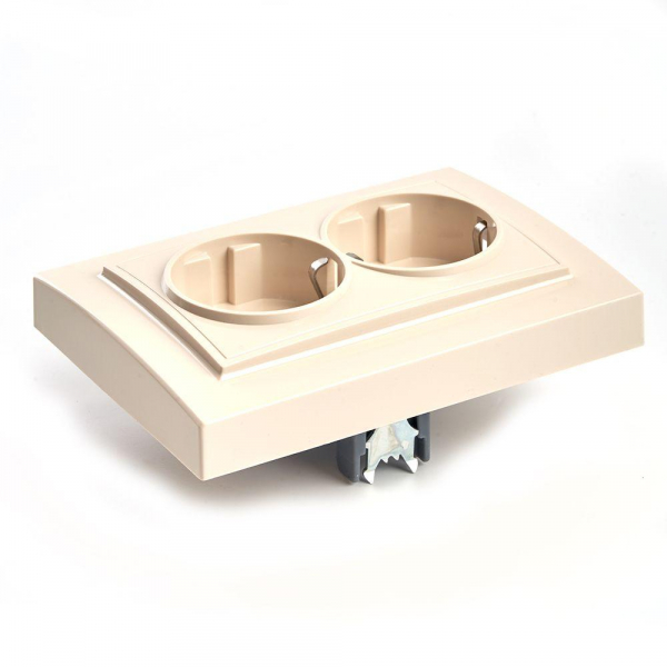 Розетка двойная 2P+PE Stekker Эрна со шторками слоновая кость PST16-9014-02 39240 Розетка двойная 2P+PE Stekker Эрна со шторками слоновая кость PST16-9014-02 39240