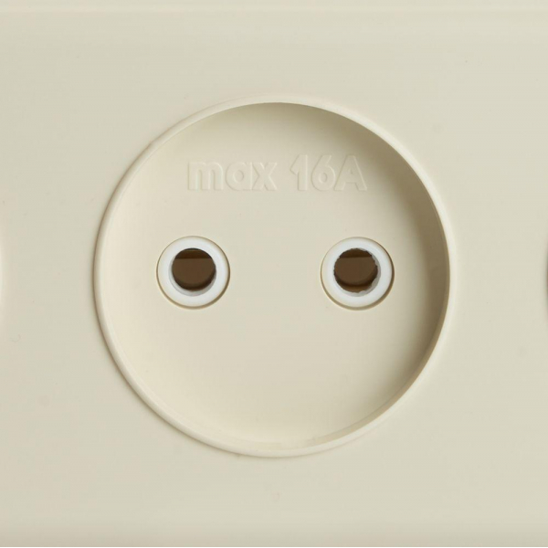 Розетка тройная 2P Stekker Брест слоновая кость PST16-50-20 49055 Розетка тройная 2P Stekker Брест слоновая кость PST16-50-20 49055