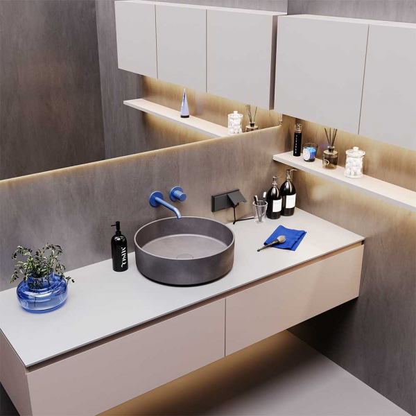 Розетка встраиваемая Voltum S70 с заземлением, защитными шторками и крышкой 16А, (графит) VLS040307